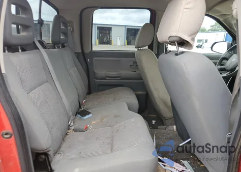 2007 Dodge Dakota Quad Slt z USA, uszkodzony, nr VIN 1D7HE48K37S192505